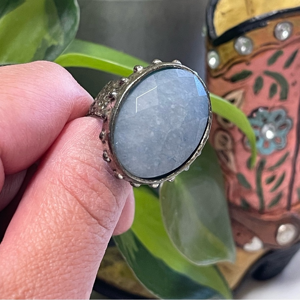 💥2/$20💥 CHICO’S Gemstone Dream Ring Natural Blue Adjustable